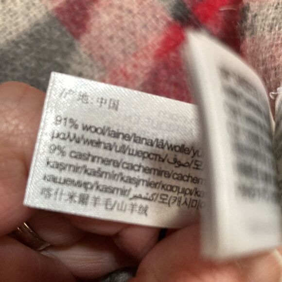 Calvin Klein red and gray plaid logo print wool cashmere scarf new with tags - Picture 5 of 7